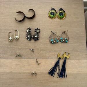 💥 (10 for $10) Set of 10 Earrings